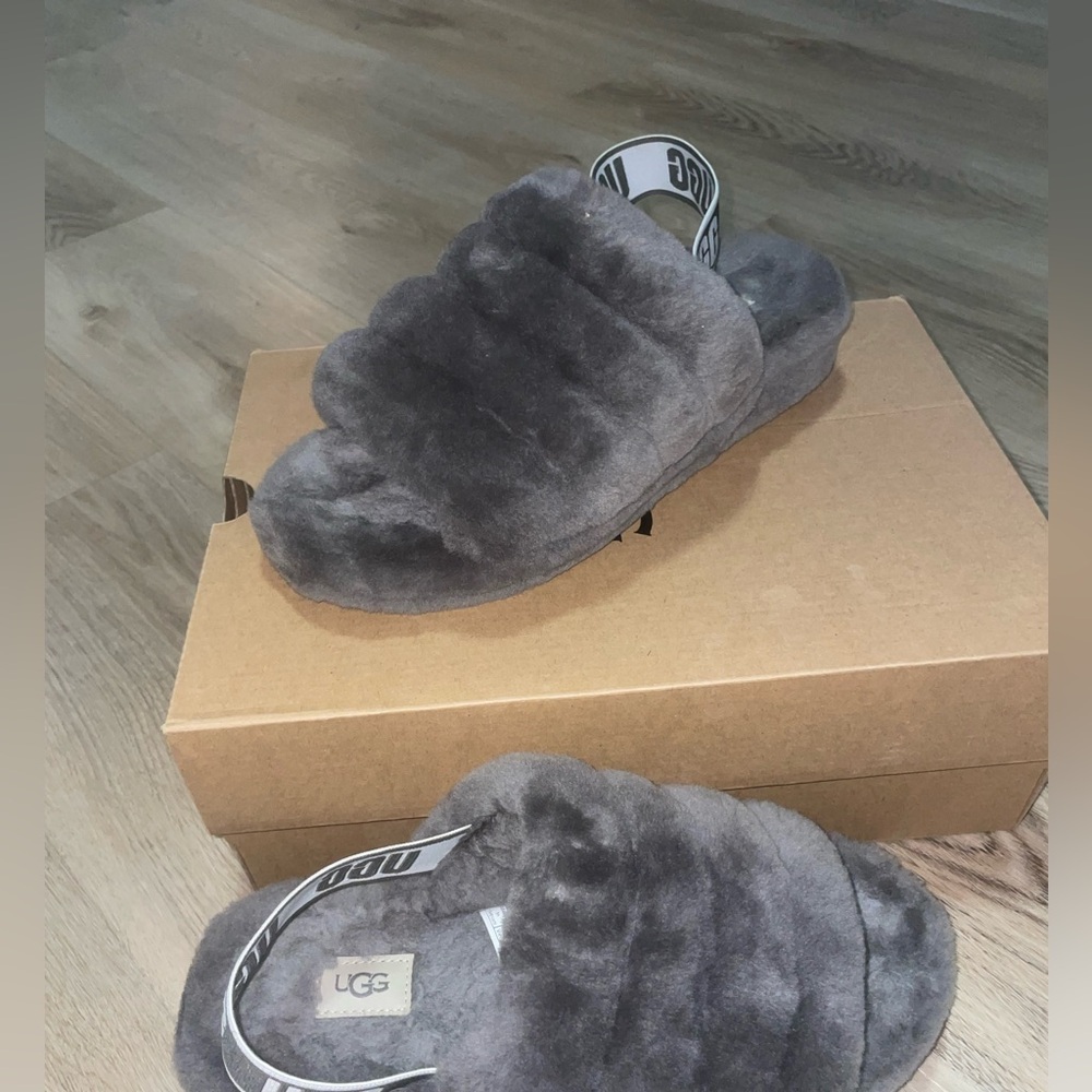 Grey uggs